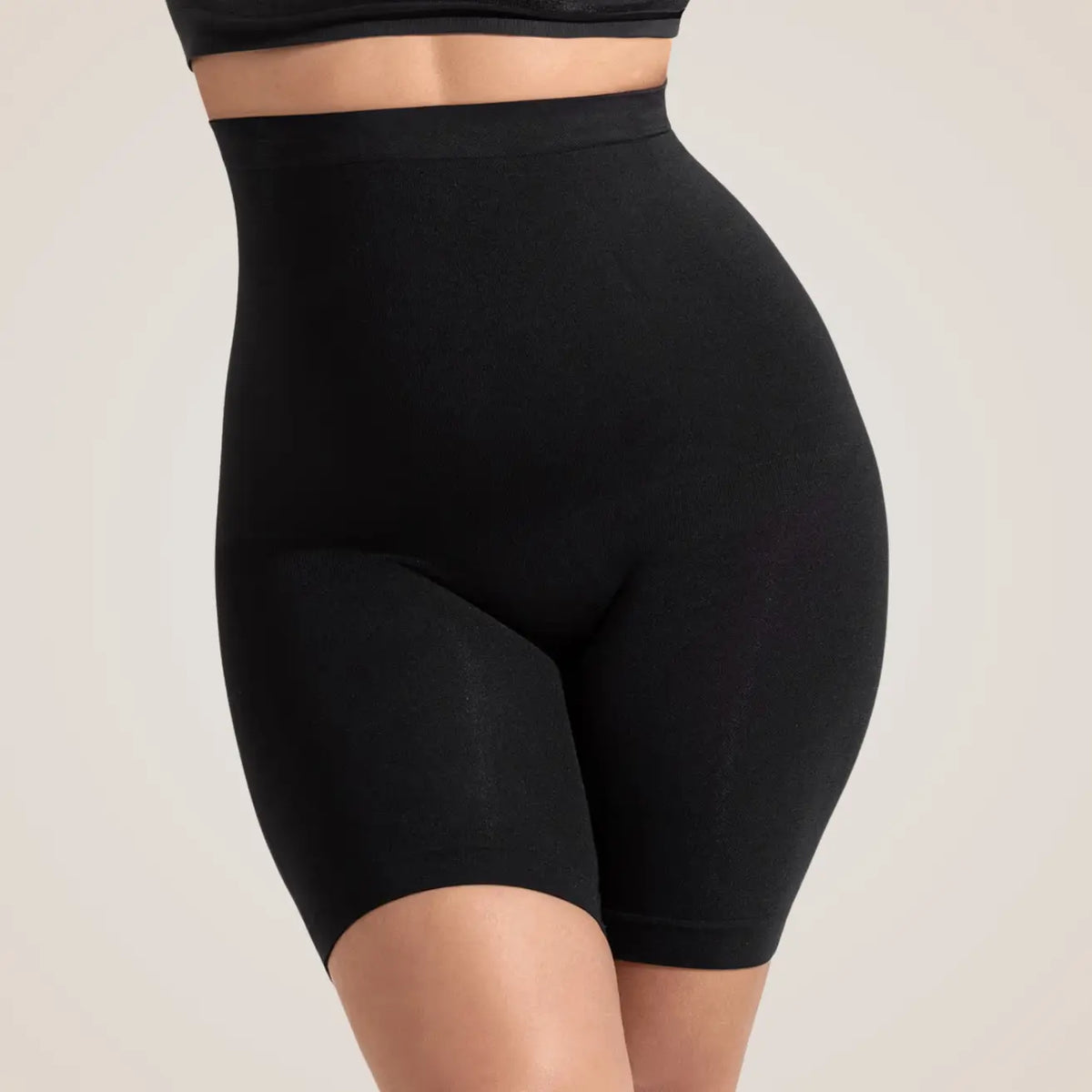 SHORT GAINANT AVEA